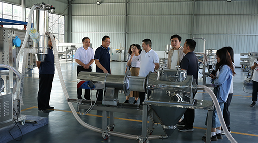 【頂端新聞】數智賦能新鄉(xiāng)造，看新鄉(xiāng)如何打響產業(yè)轉型新名片